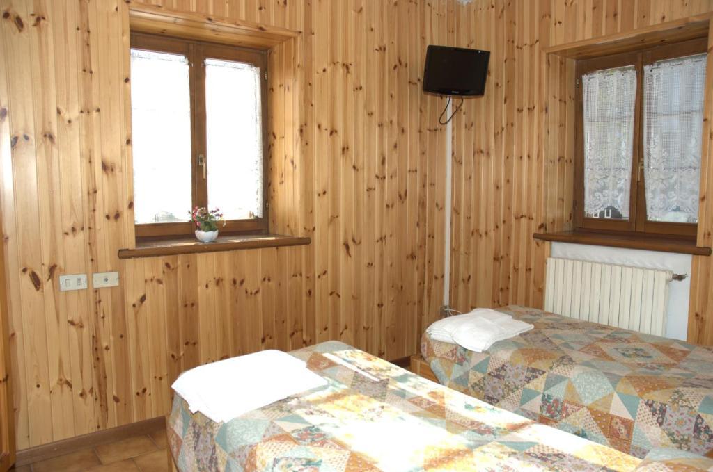 Casa Vacanze Ca' De Val Campodolcino Zewnętrze zdjęcie