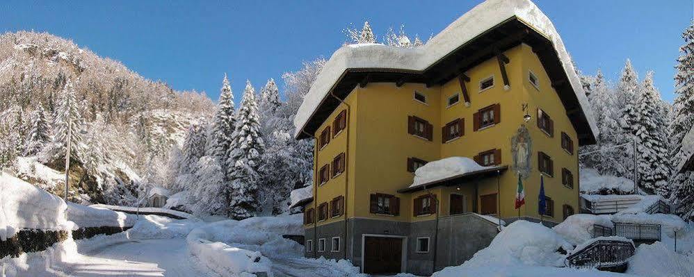 Casa Vacanze Ca' De Val Campodolcino Zewnętrze zdjęcie
