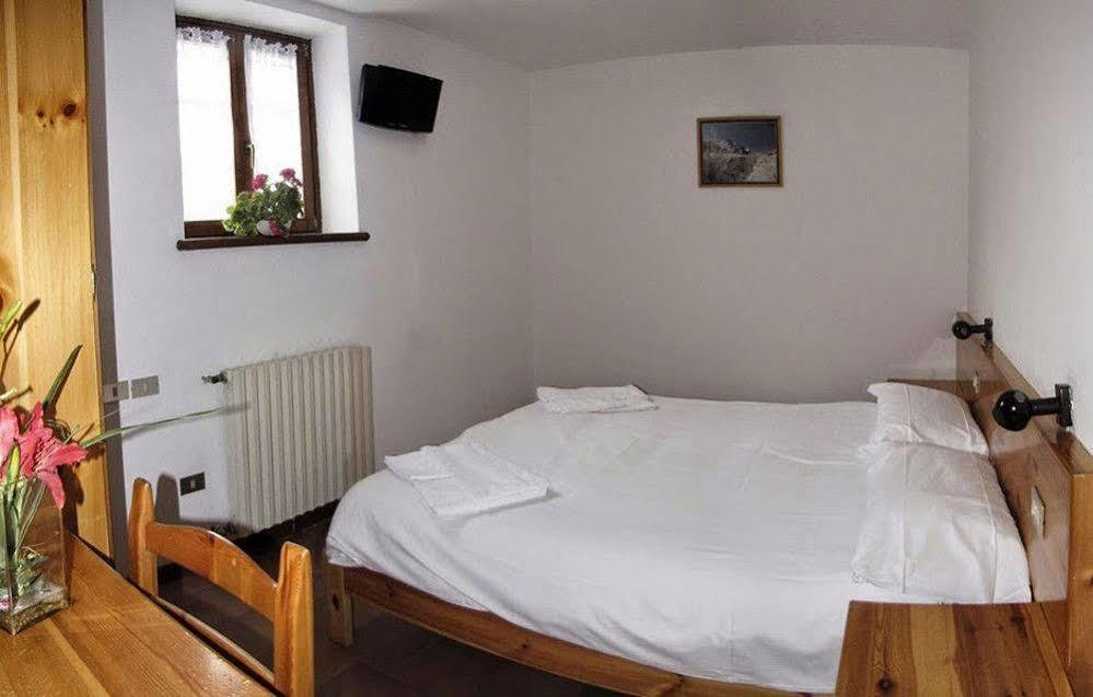 Casa Vacanze Ca' De Val Campodolcino Zewnętrze zdjęcie