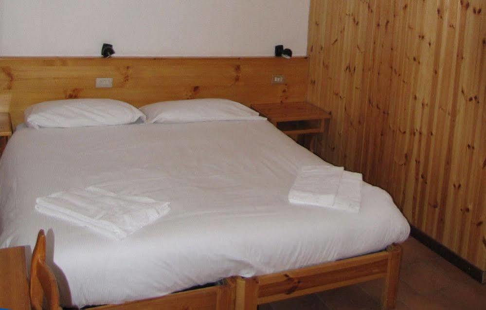 Casa Vacanze Ca' De Val Campodolcino Zewnętrze zdjęcie