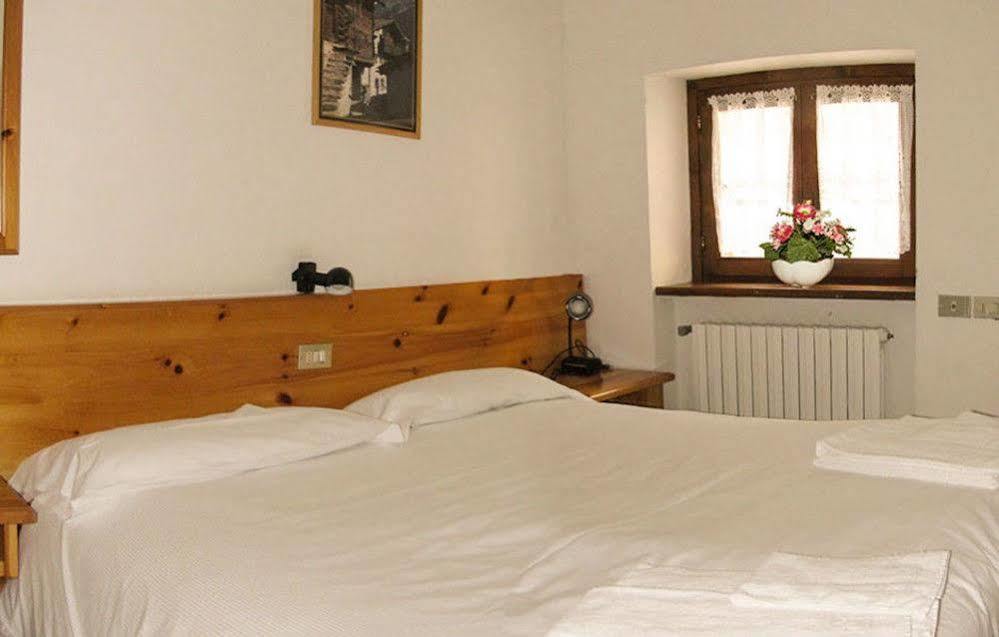 Casa Vacanze Ca' De Val Campodolcino Zewnętrze zdjęcie